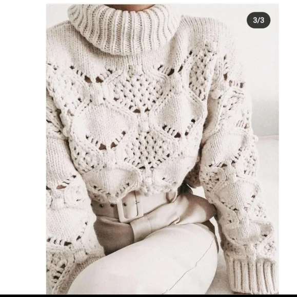 Zara * Cable Knit Sweater With Buttoned Cuffs - Picture 10 of 16